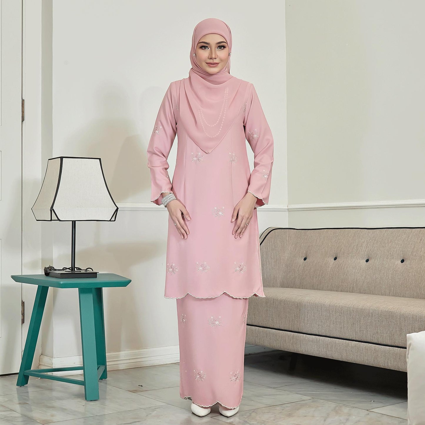 Vionelle Kurung