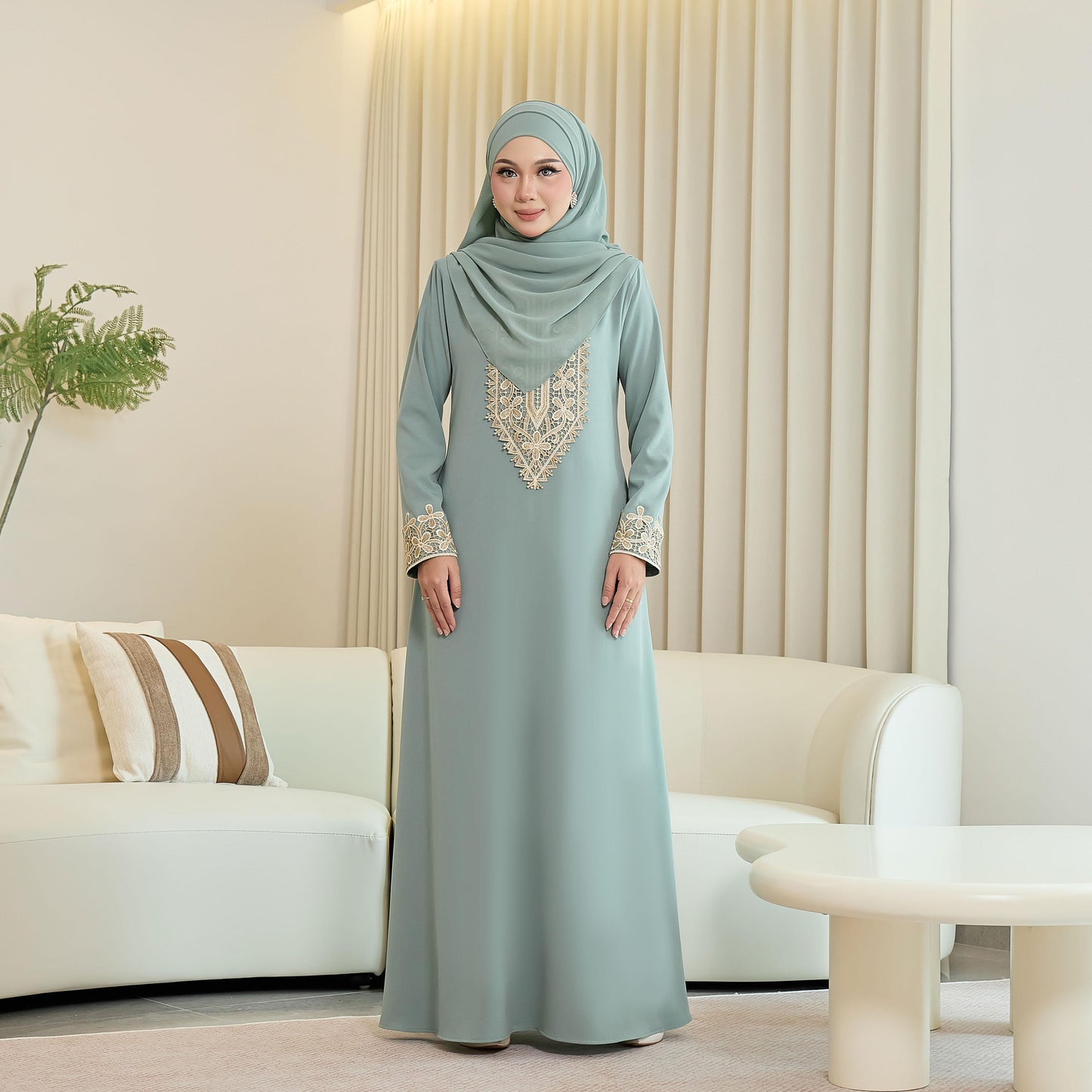 Aylaa Jubah