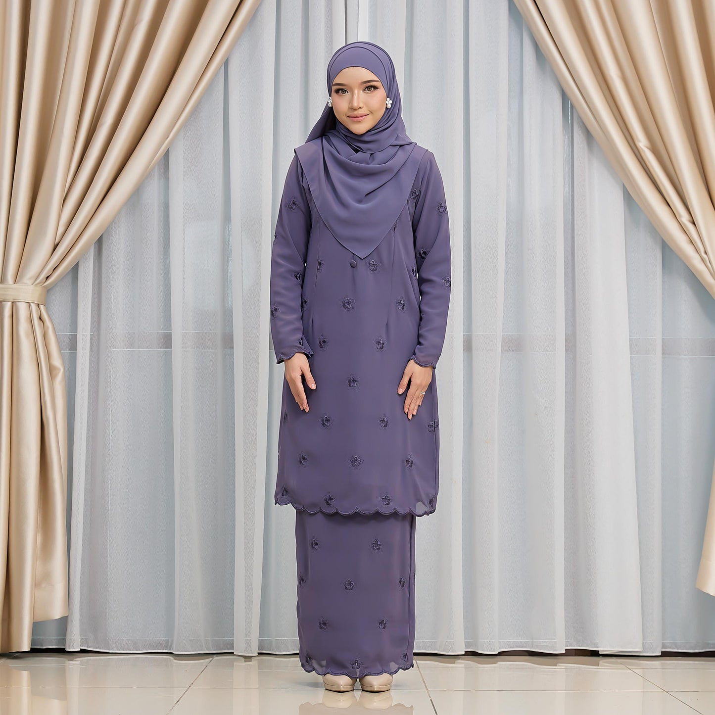 Brenda Kurung