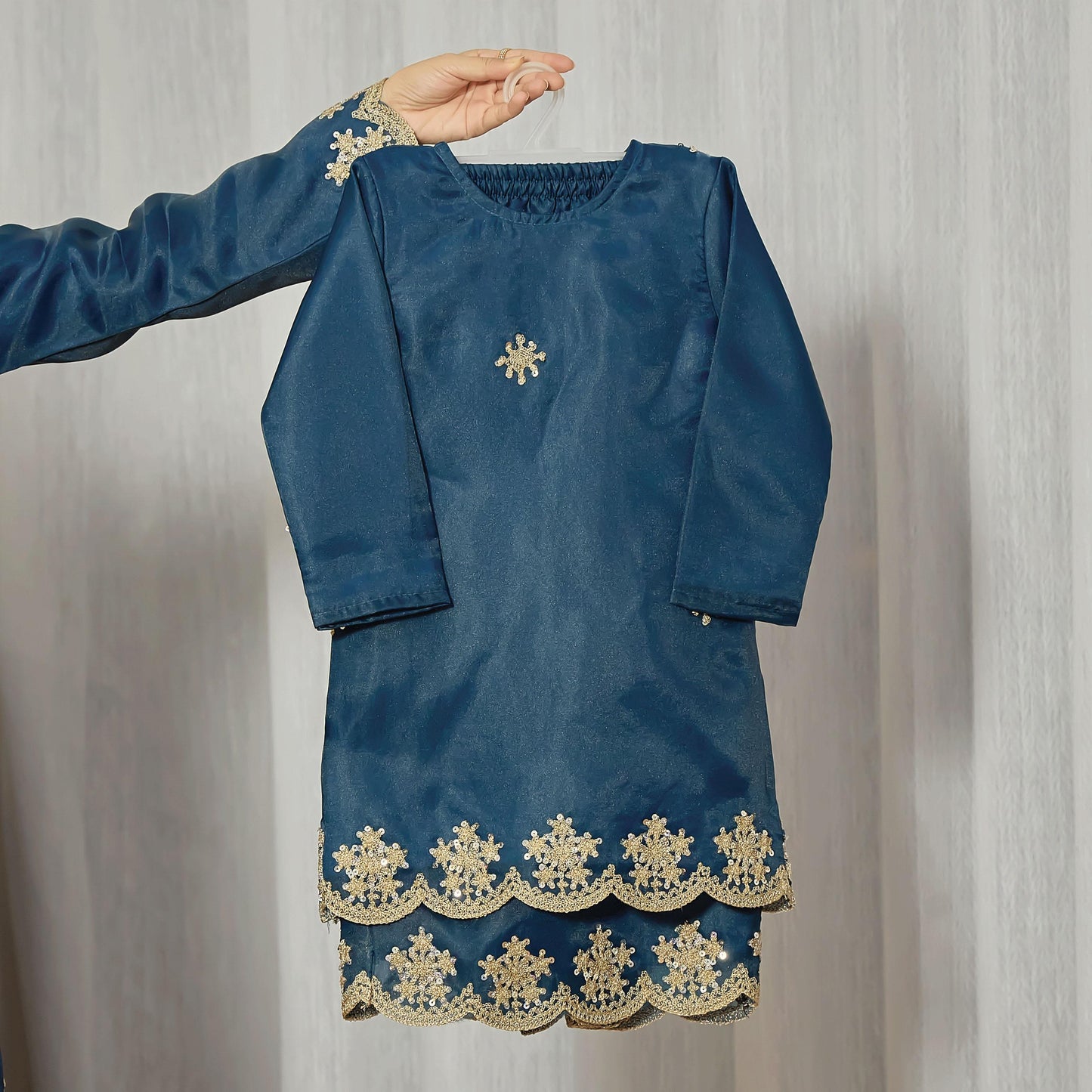 Nayra Kids Kurung