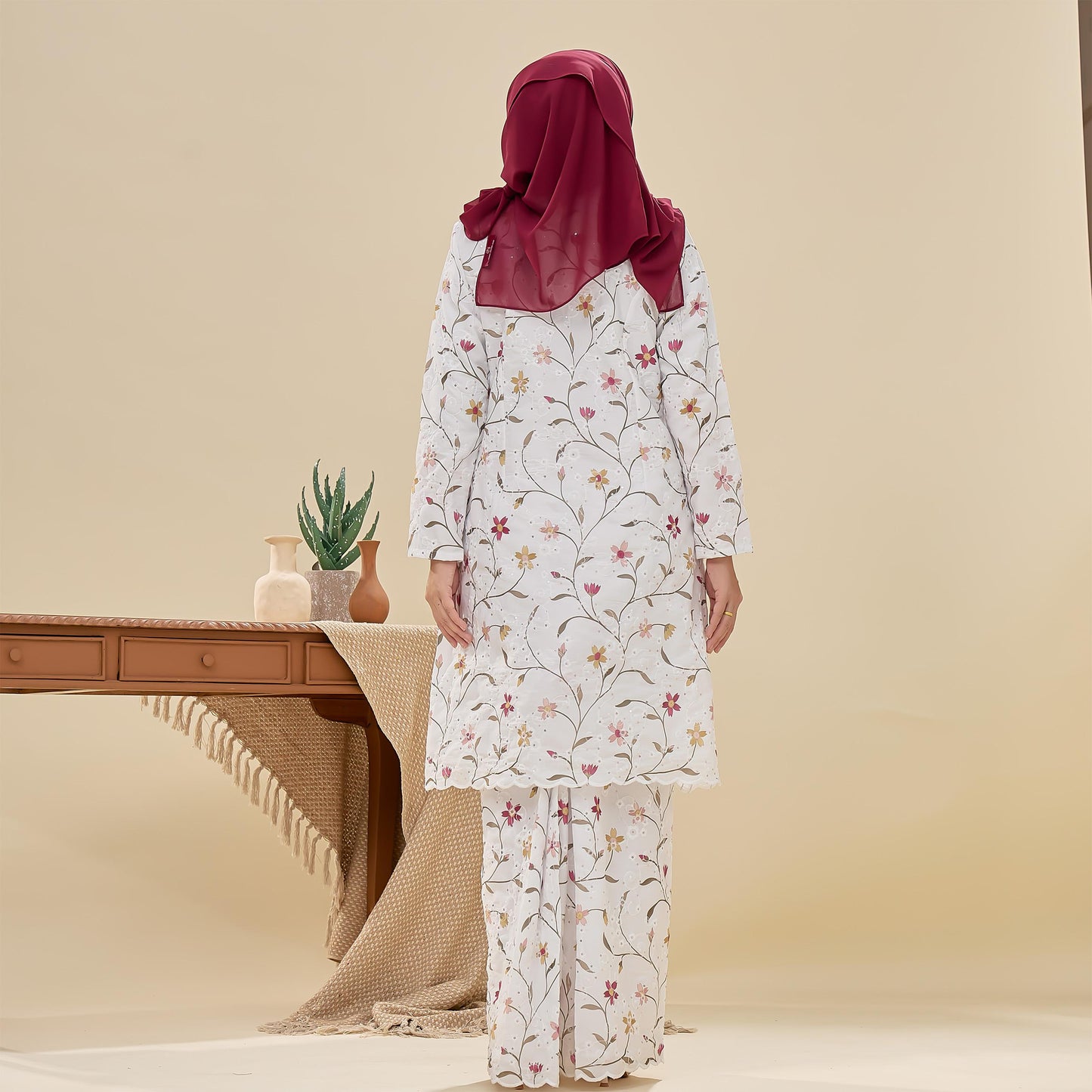 Camile Kurung