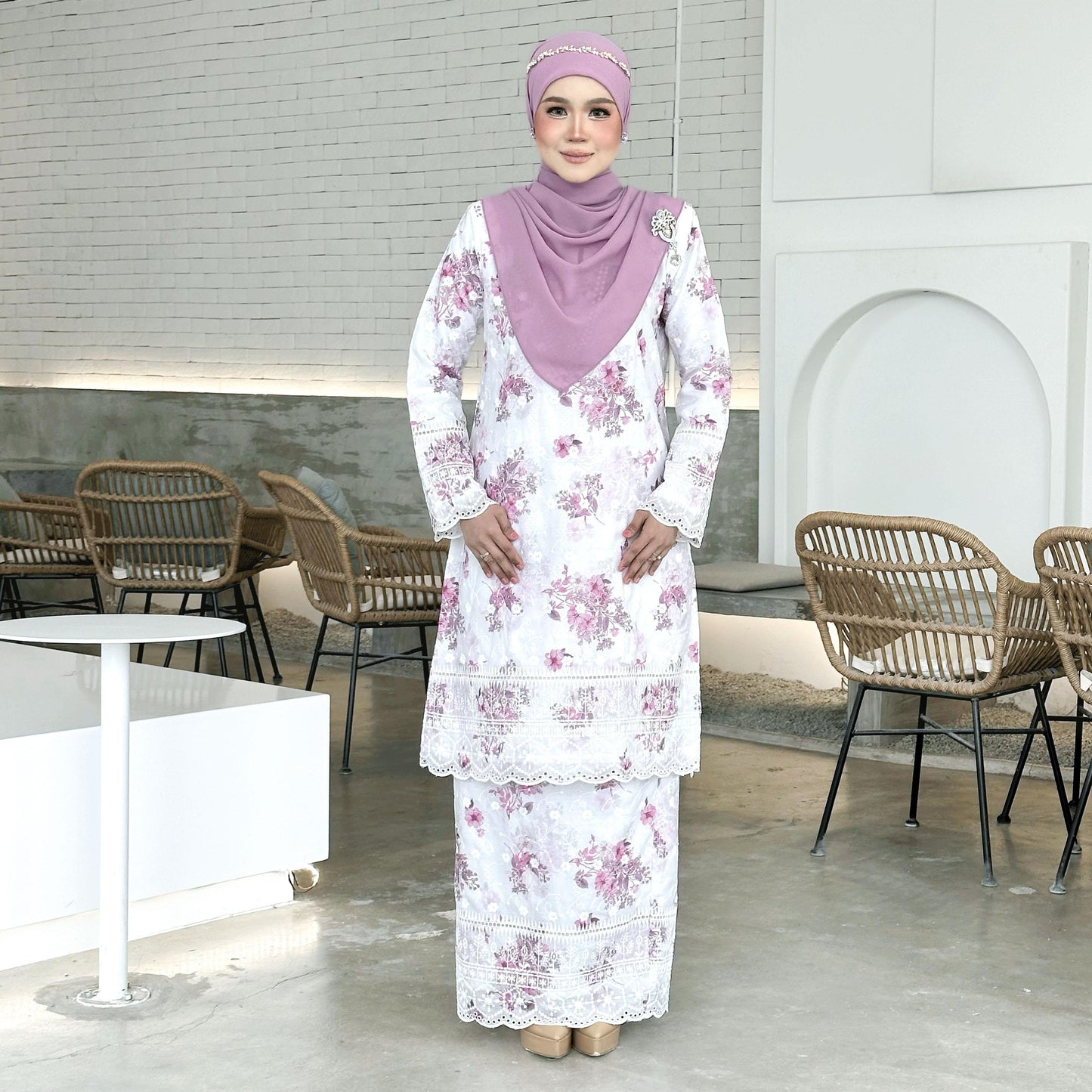 Zalea Kurung