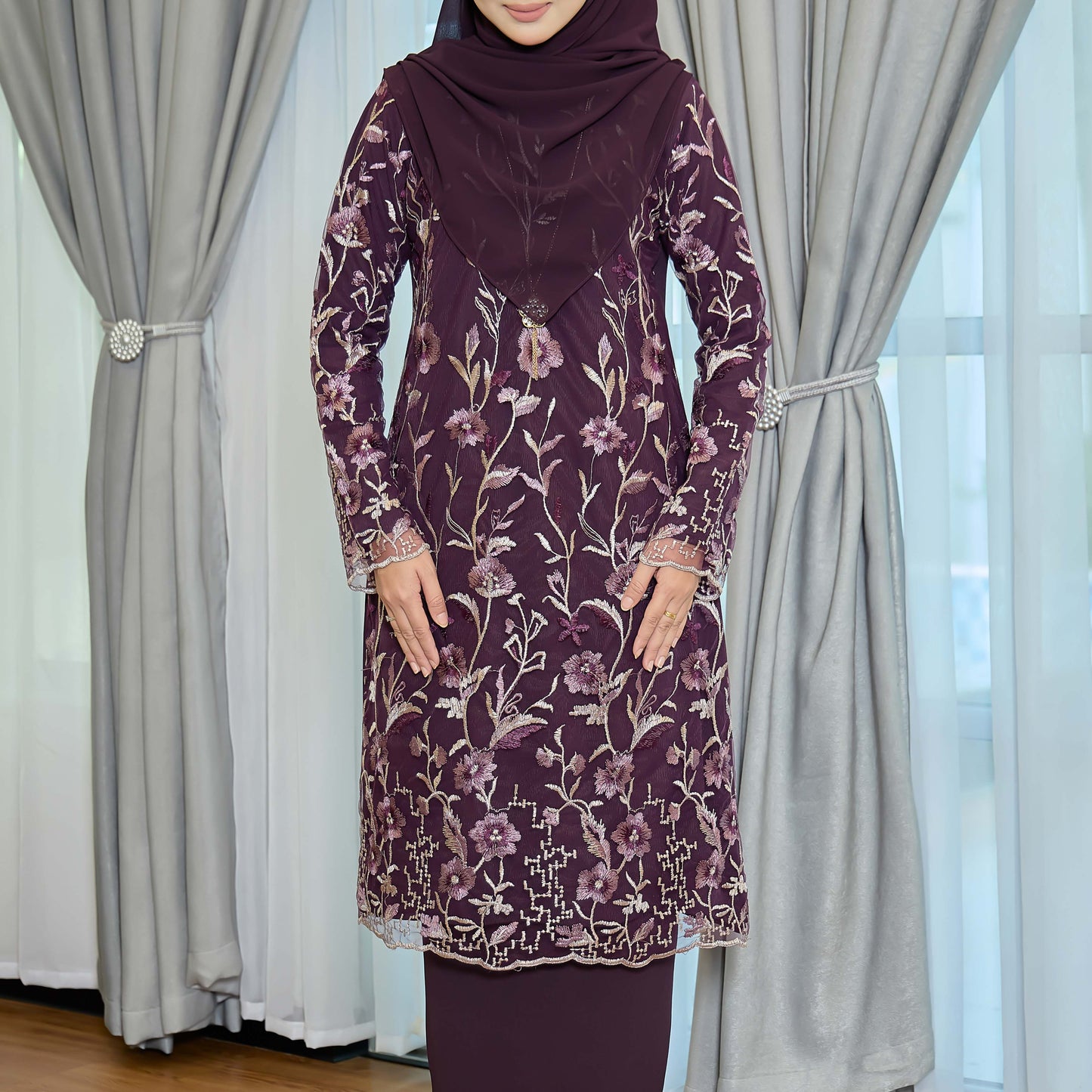 Keisha Kurung