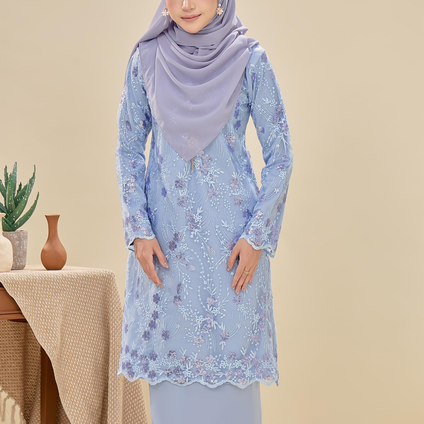 Searra Kurung