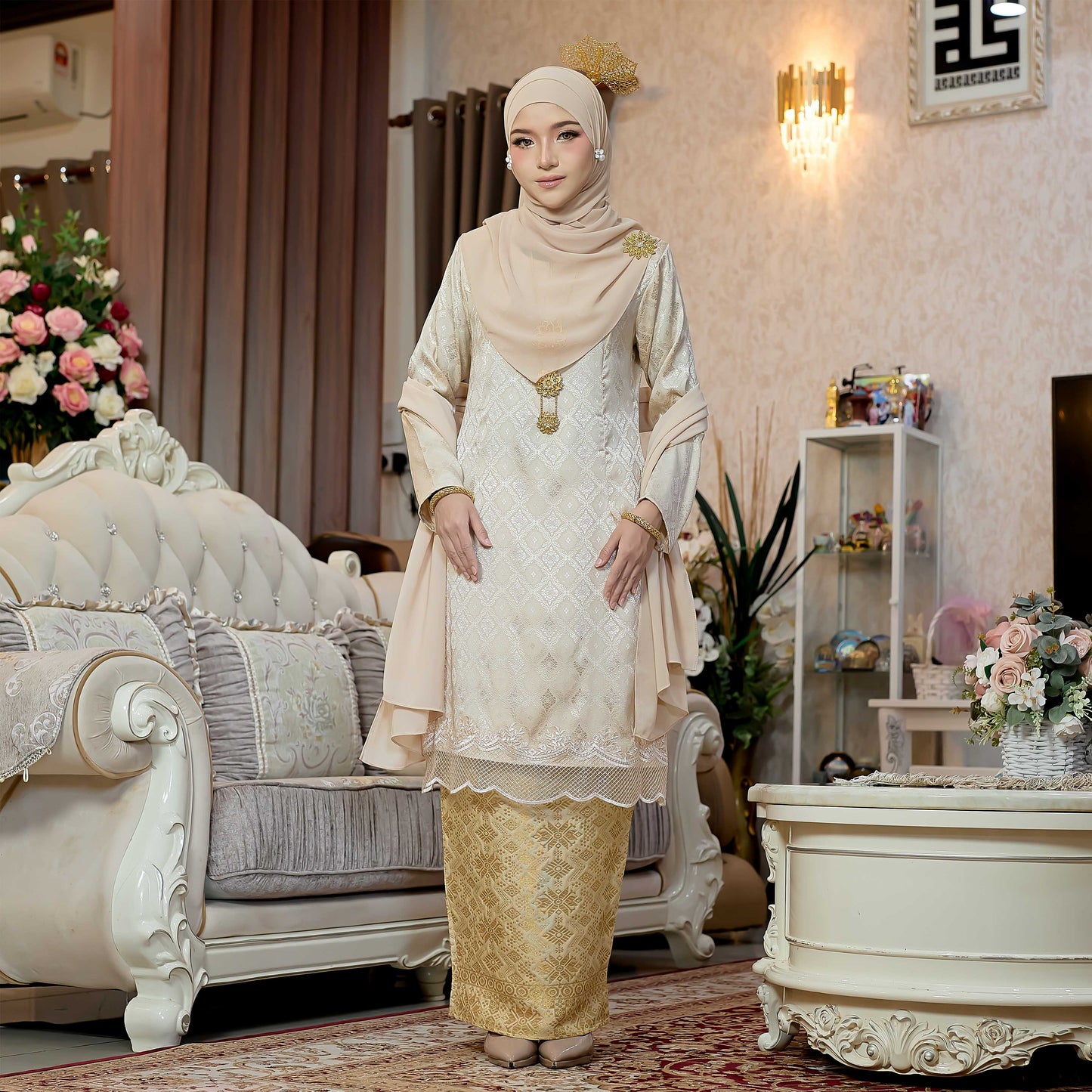 Qeshara Kurung