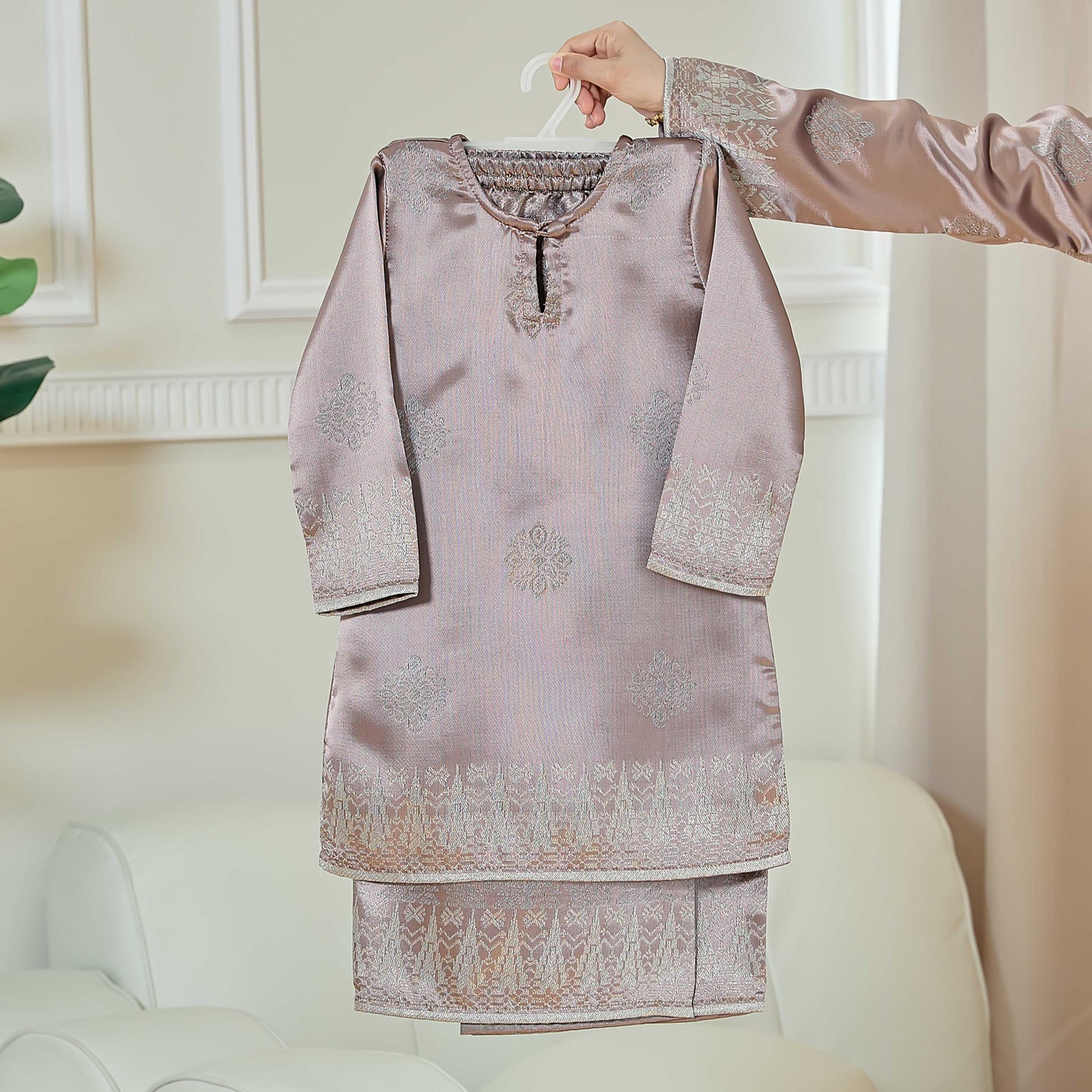 Dang Suri Kids Kurung