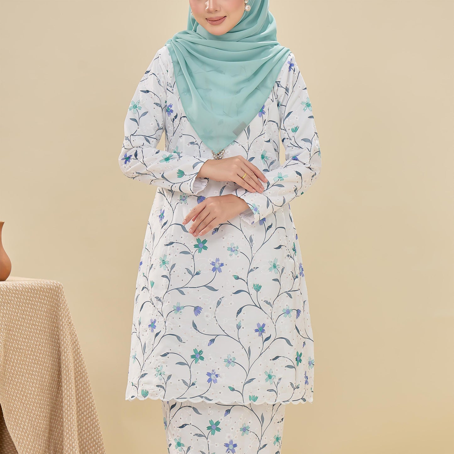 Camile Kurung