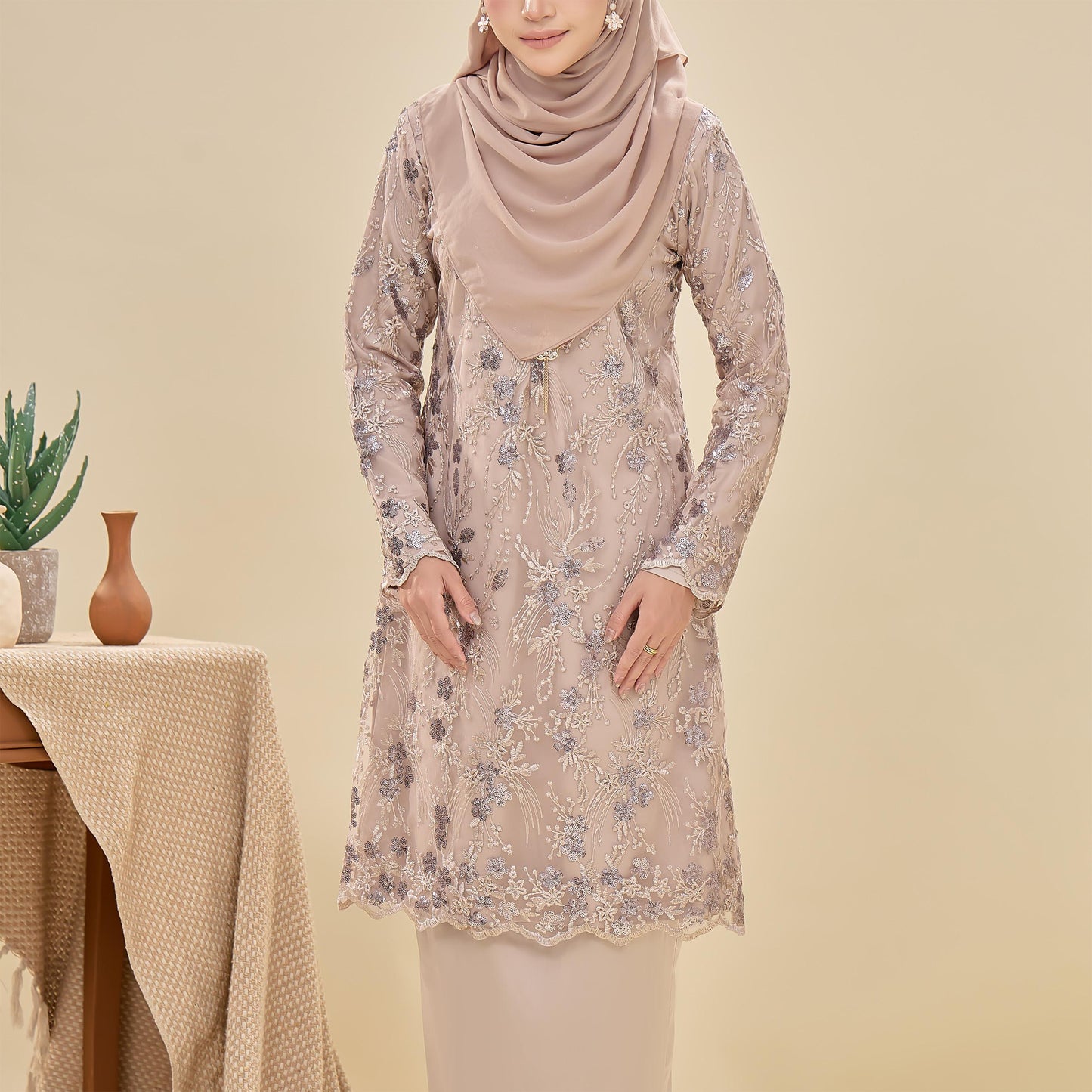 Searra Kurung