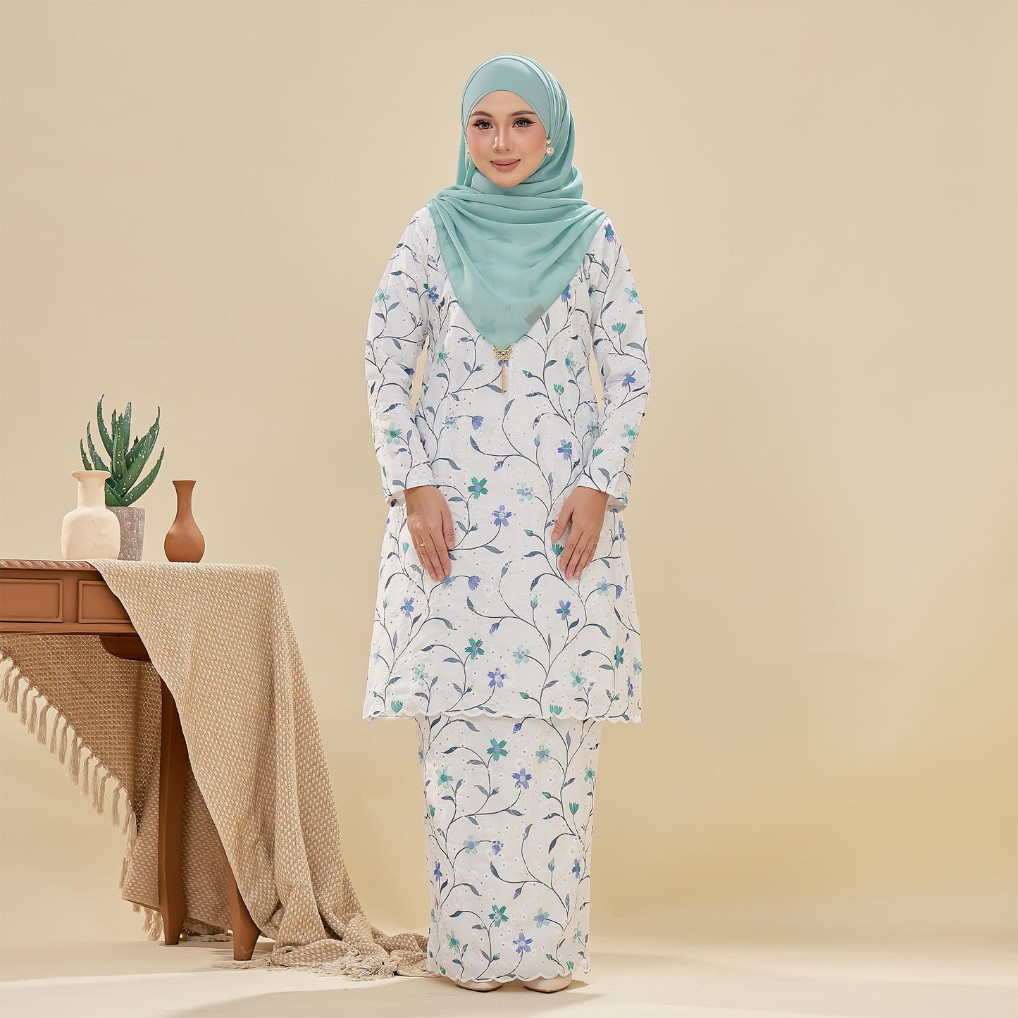 Camile Kurung