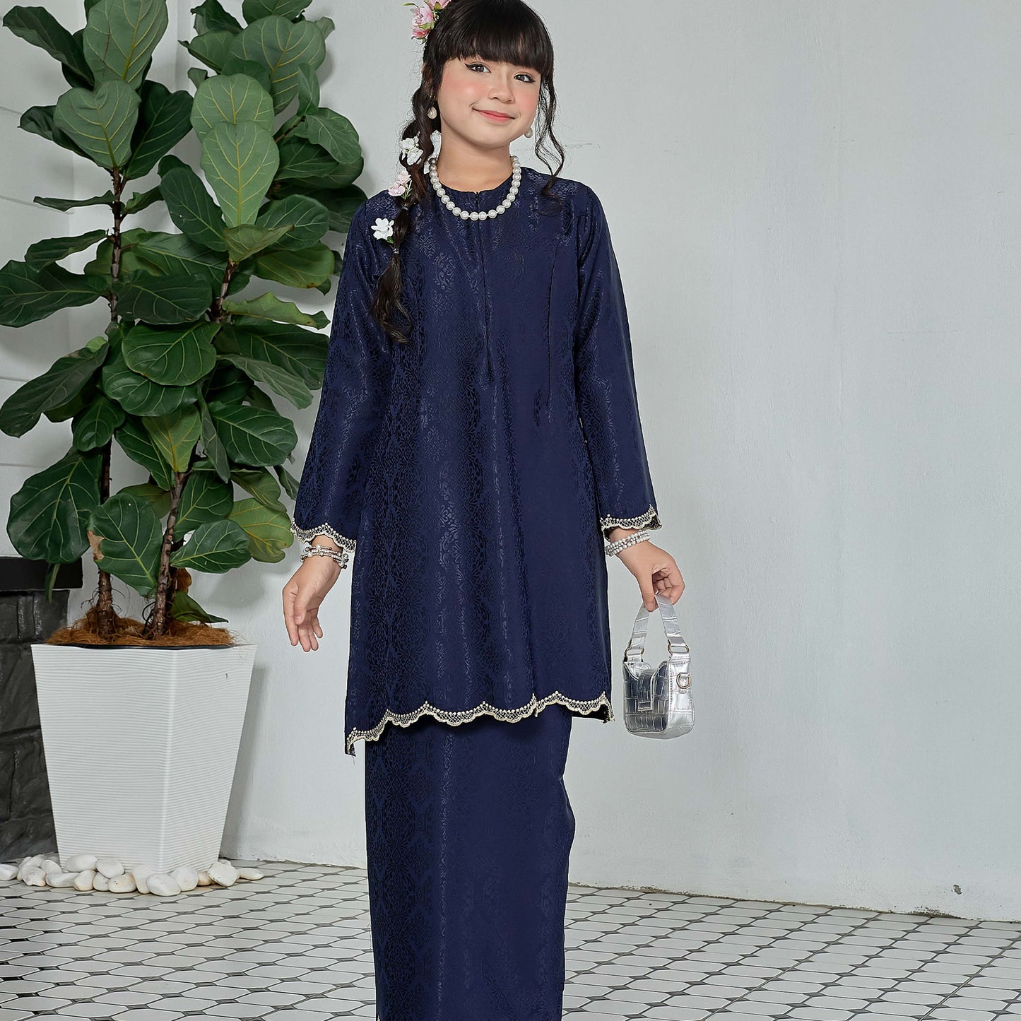 Yunara Kids Kurung