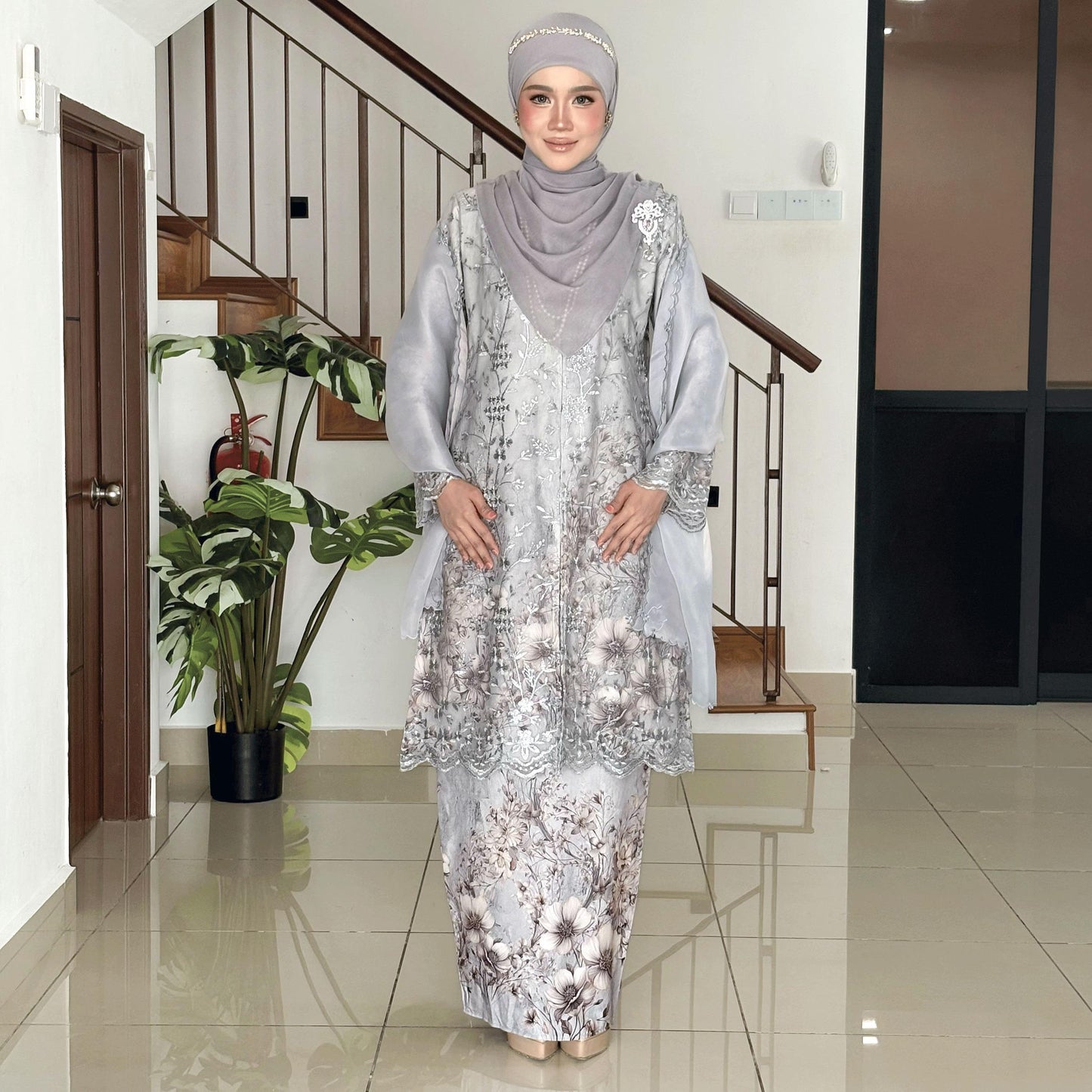 Umaira Kurung