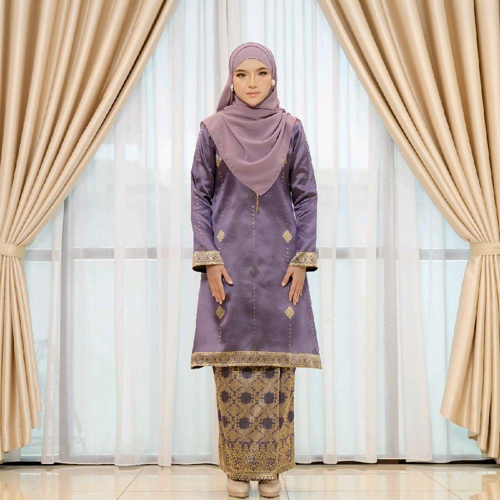 Feyrossa Kurung