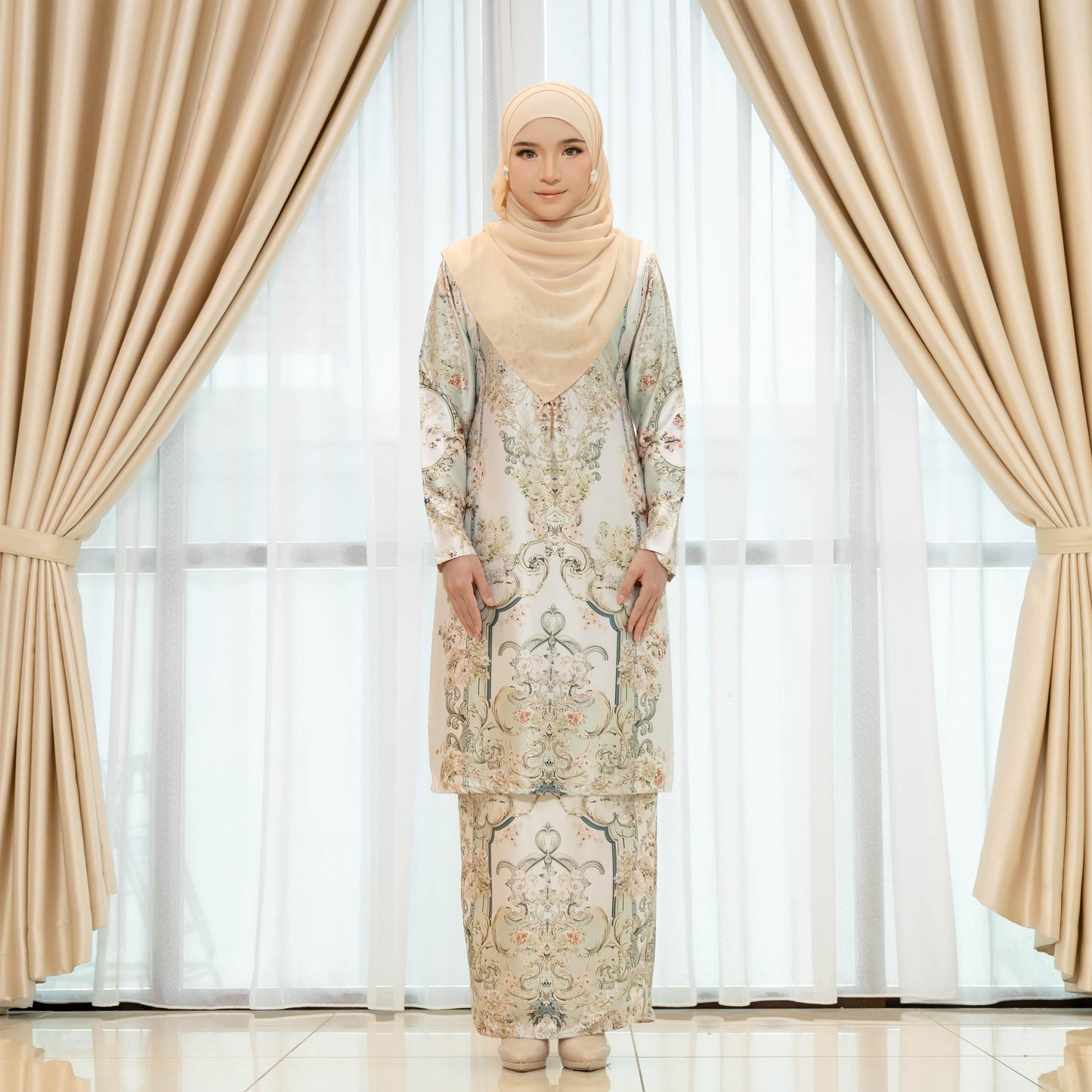 Liesa Kurung