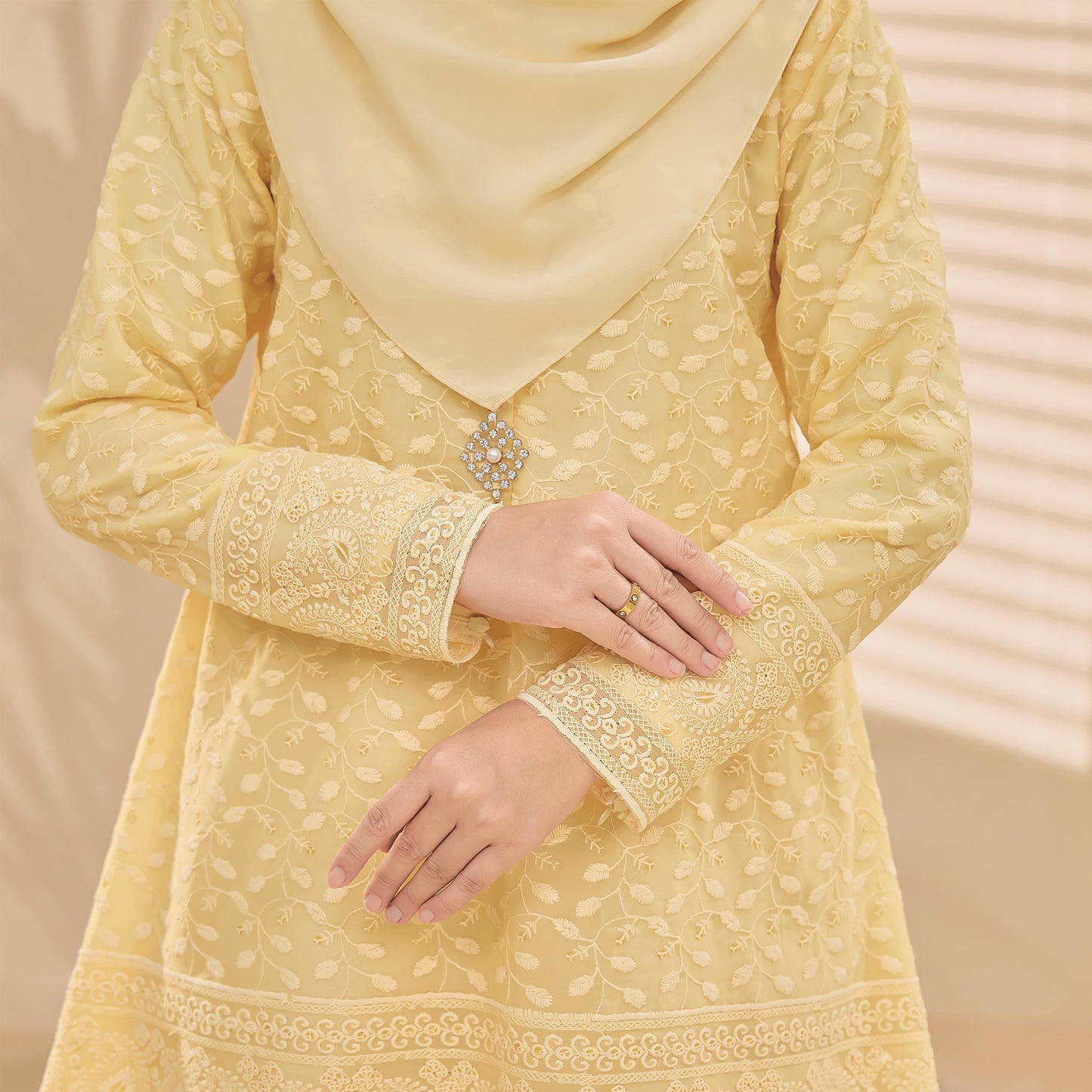 Claudea Kurung