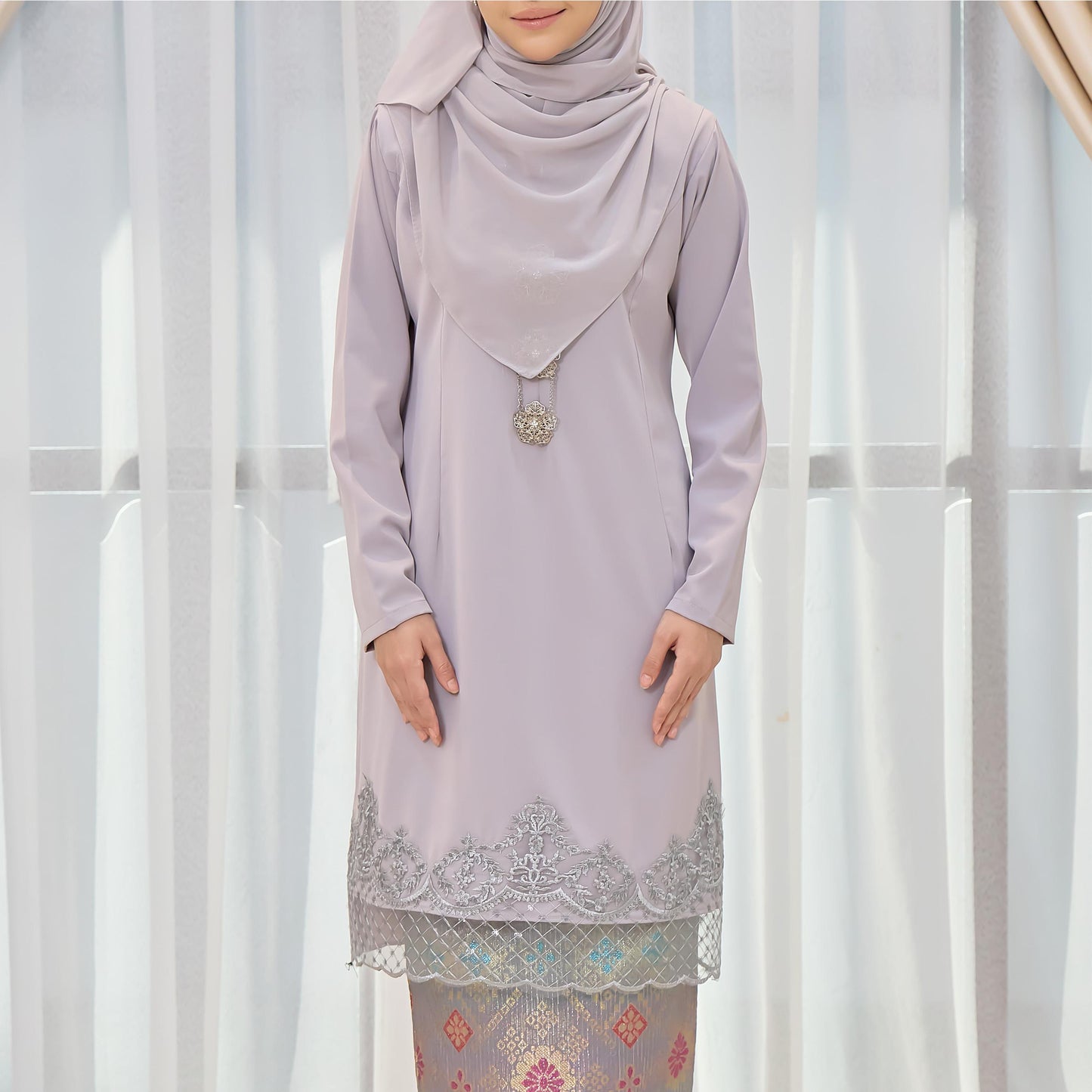 Ning Ayu Kurung