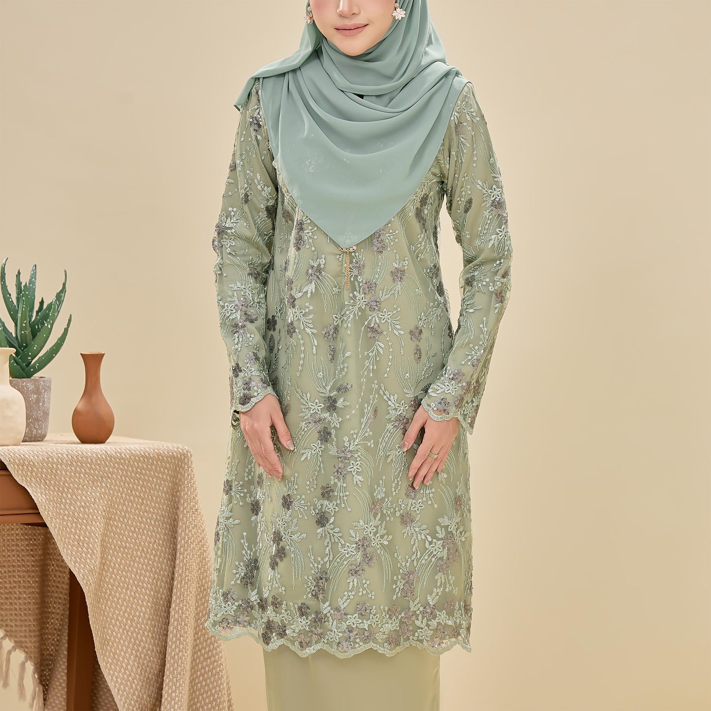 Searra Kurung