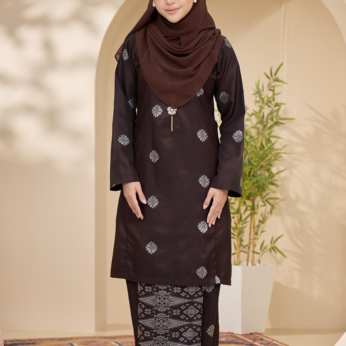 Ratna 2.0 Kurung