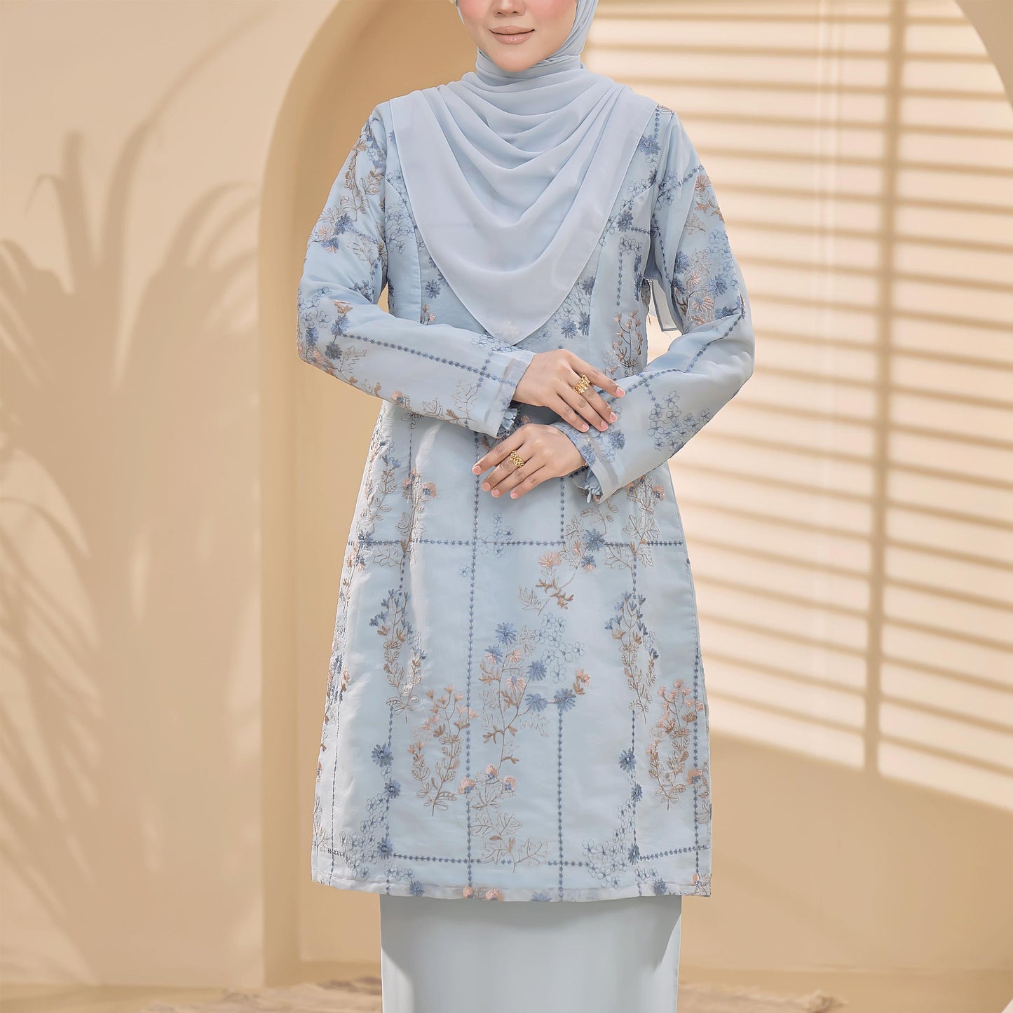 Bianca Kurung