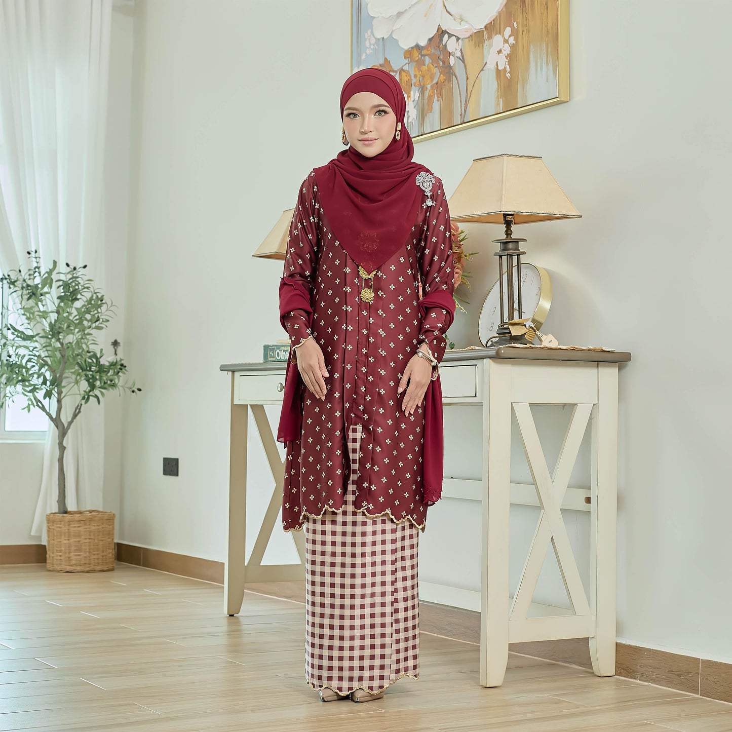 Herlyna Kebaya