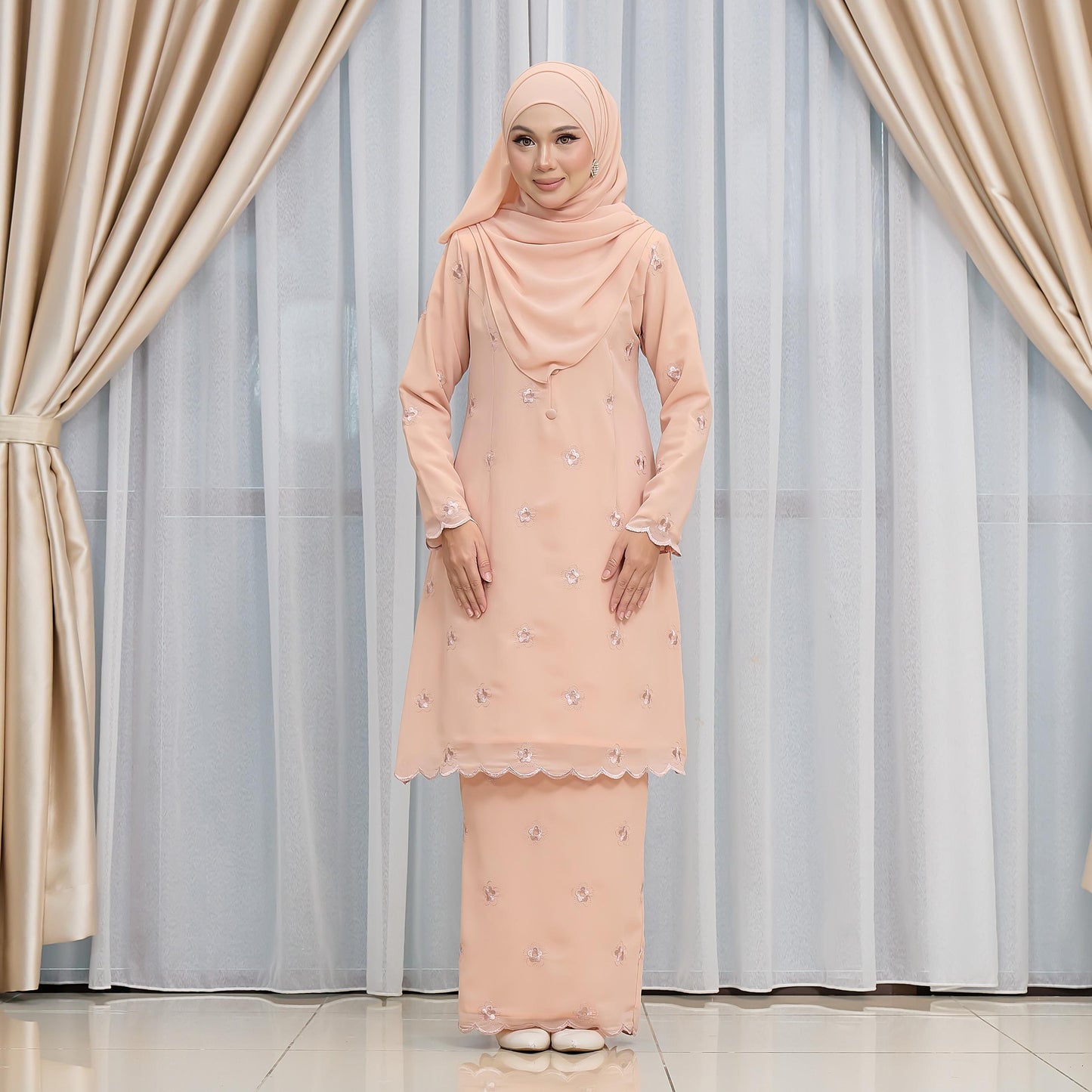 Brenda Kurung