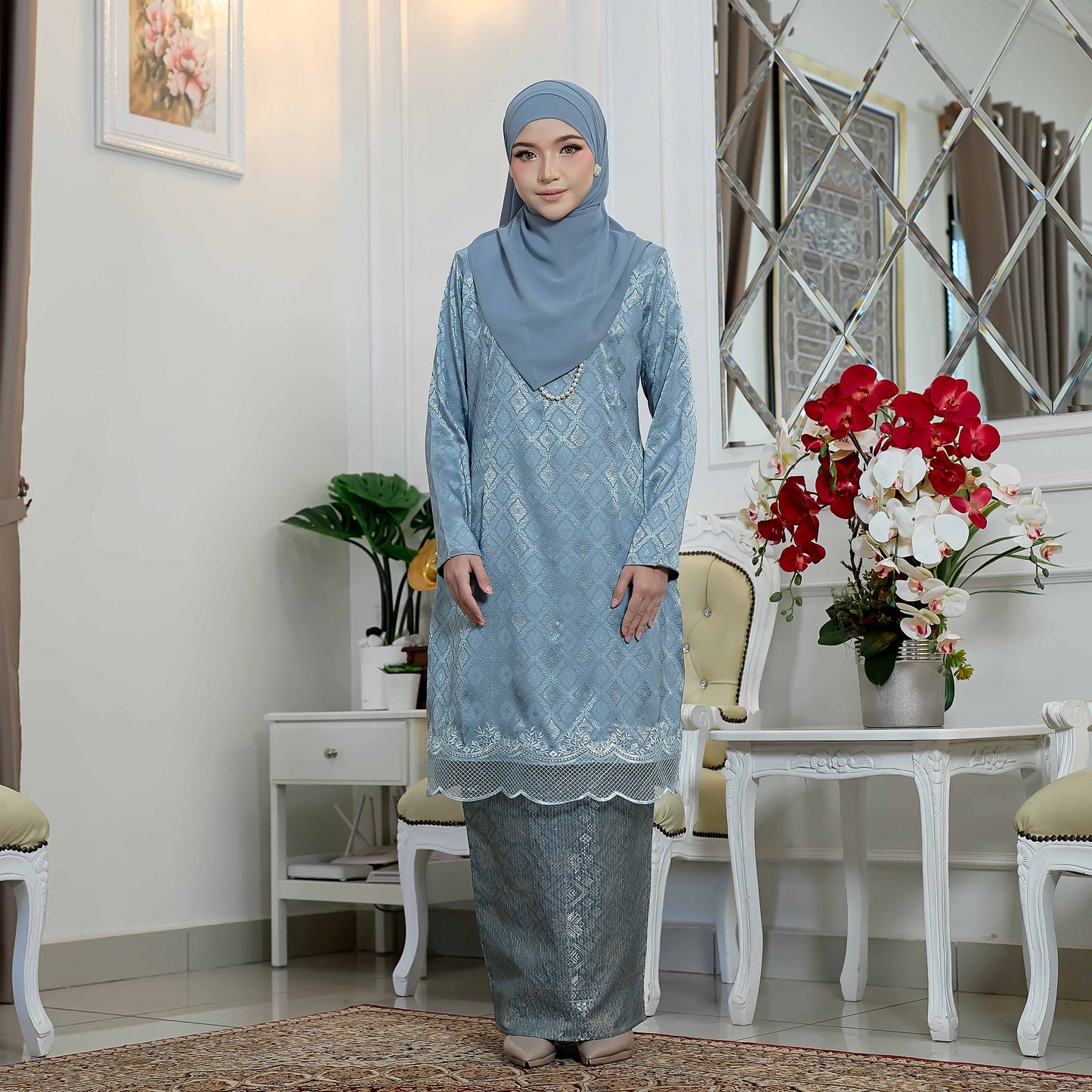 Qeshara Kurung