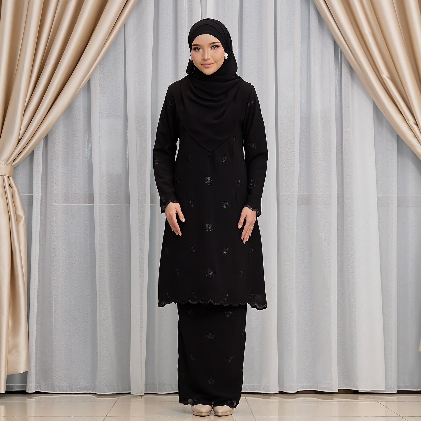 Brenda Kurung