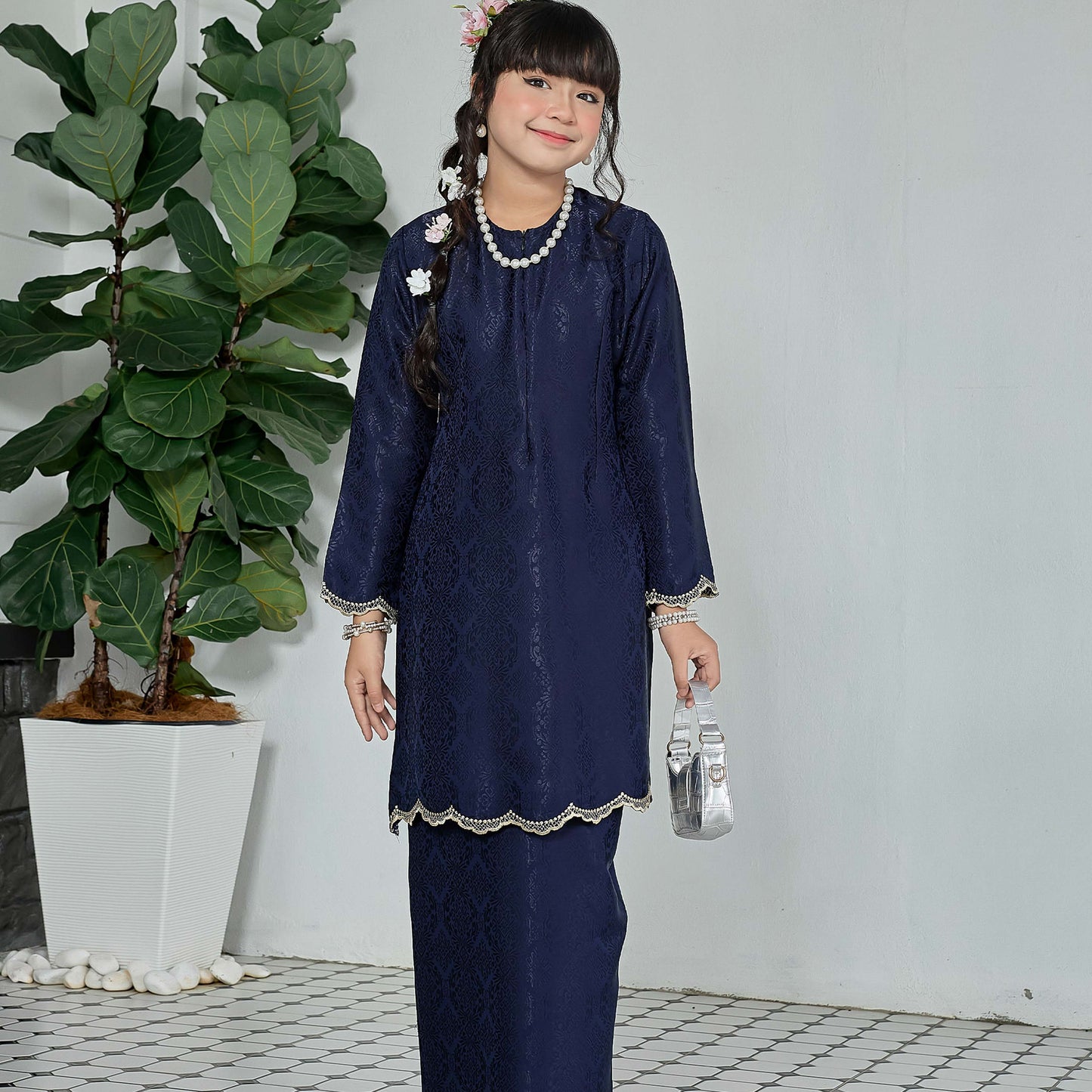 Yunara Kids Kurung
