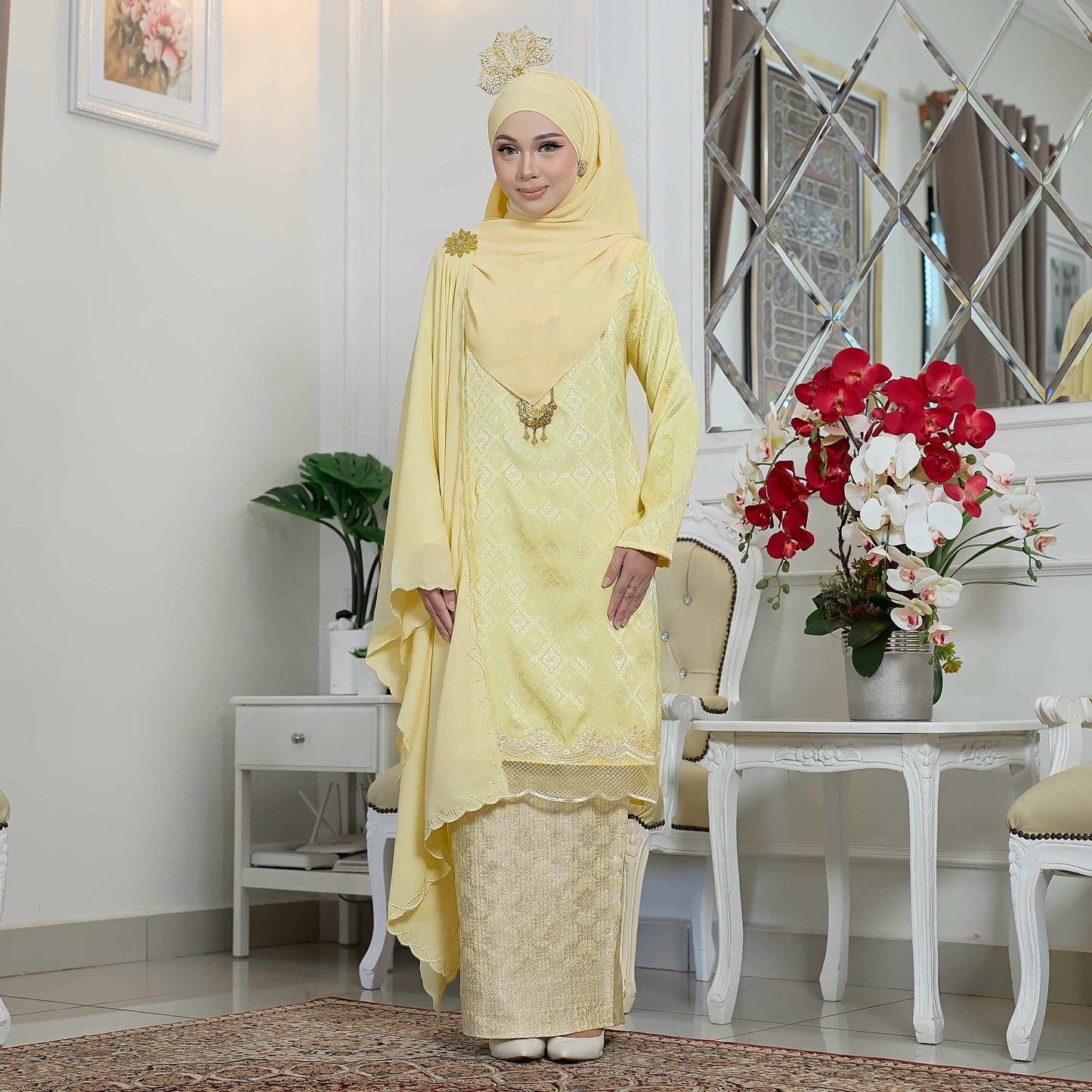 Qeshara Kurung