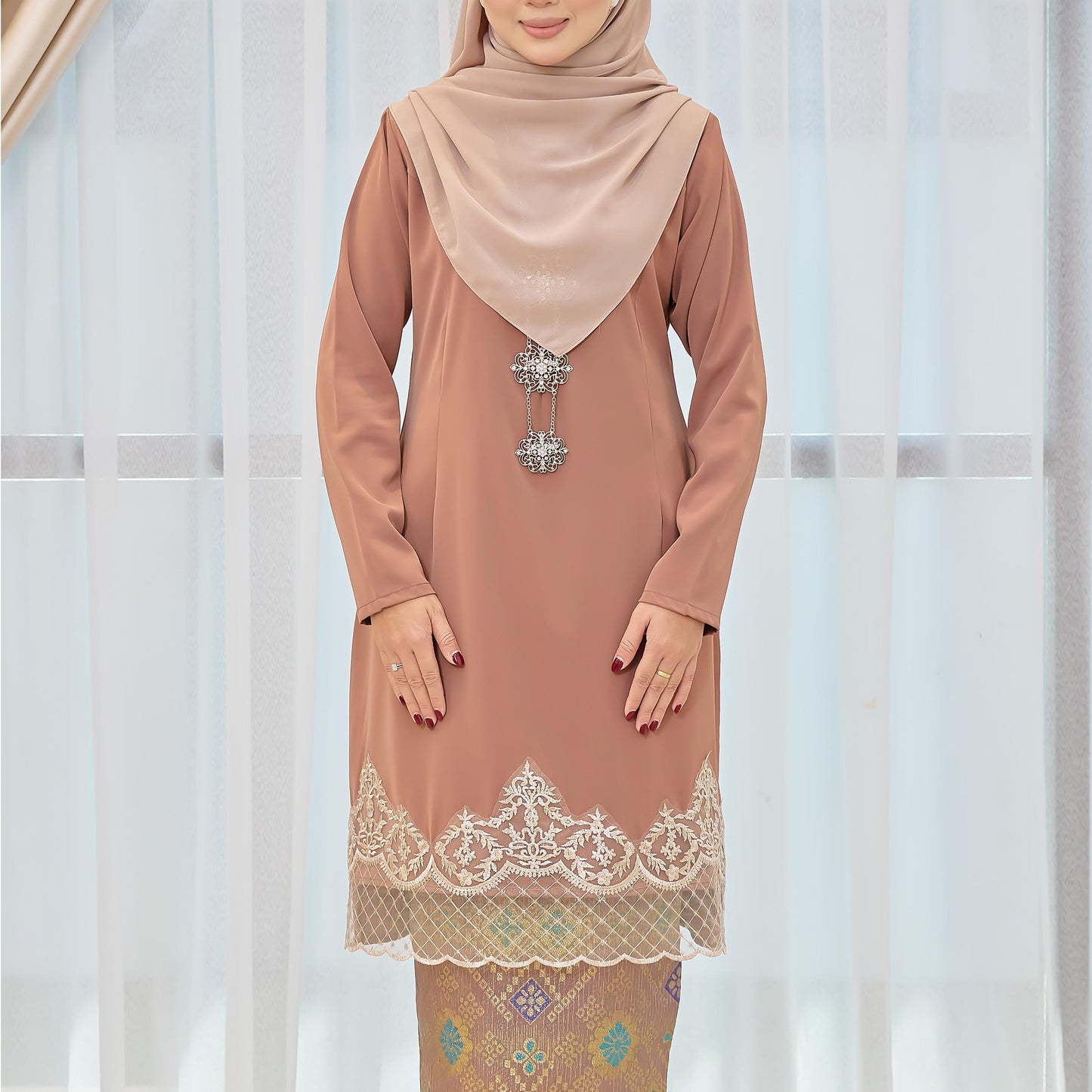 Ning Ayu Kurung