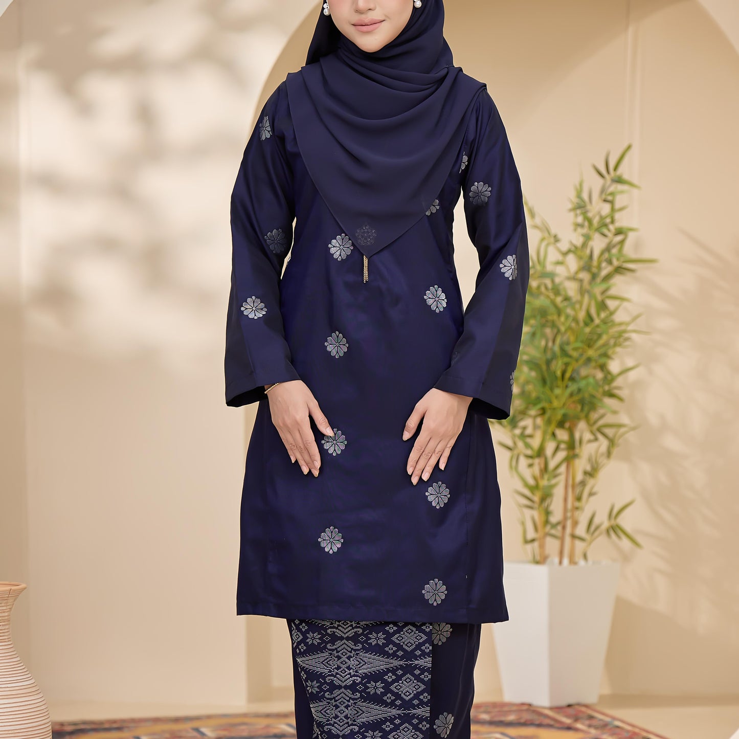Ratna 2.0 Kurung