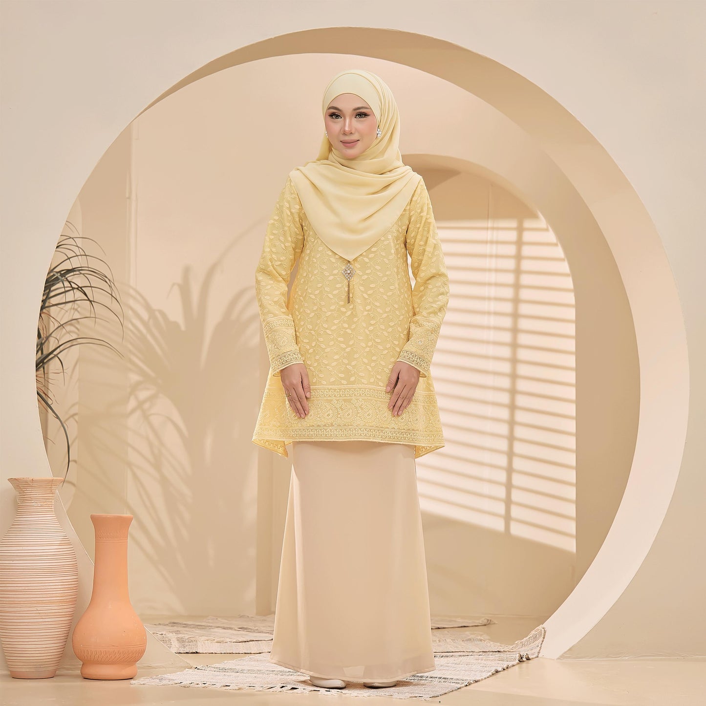 Claudea Kurung