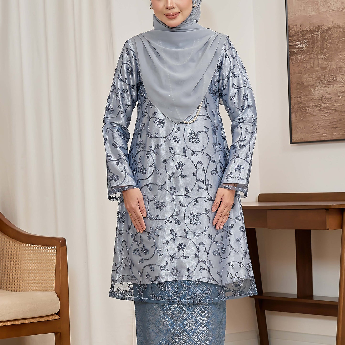 Melour Kurung