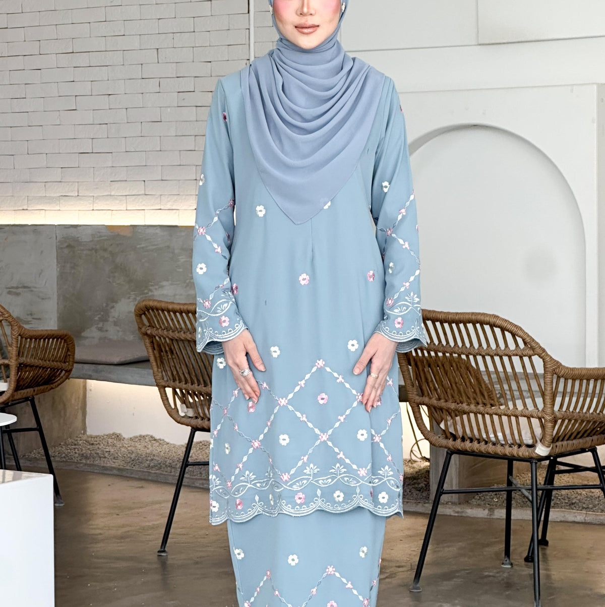 Jenna 2.0 Kurung