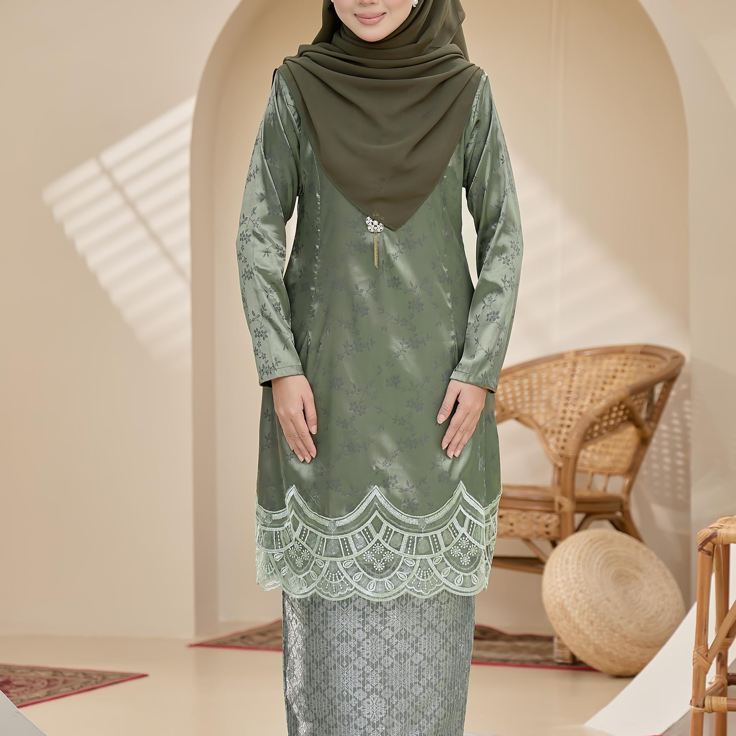 Audrena Kurung