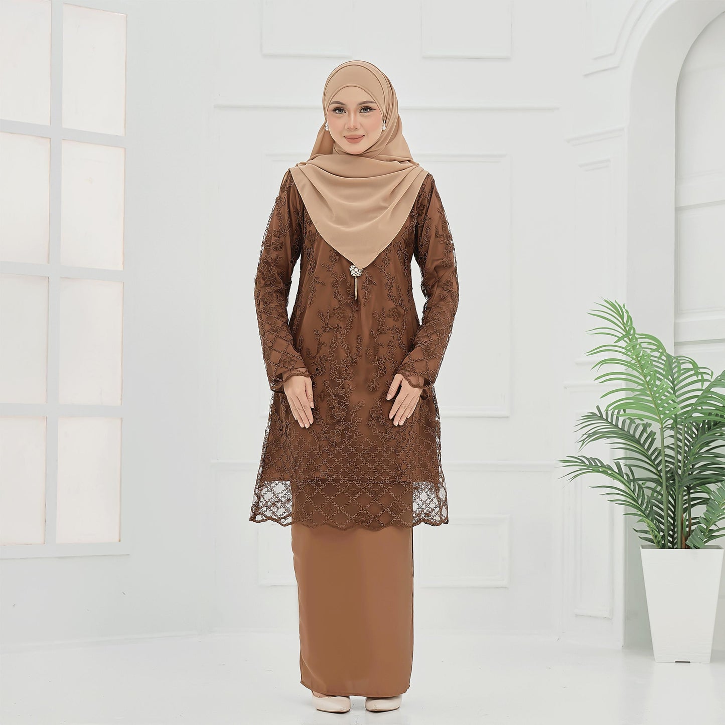 Roseina Kurung