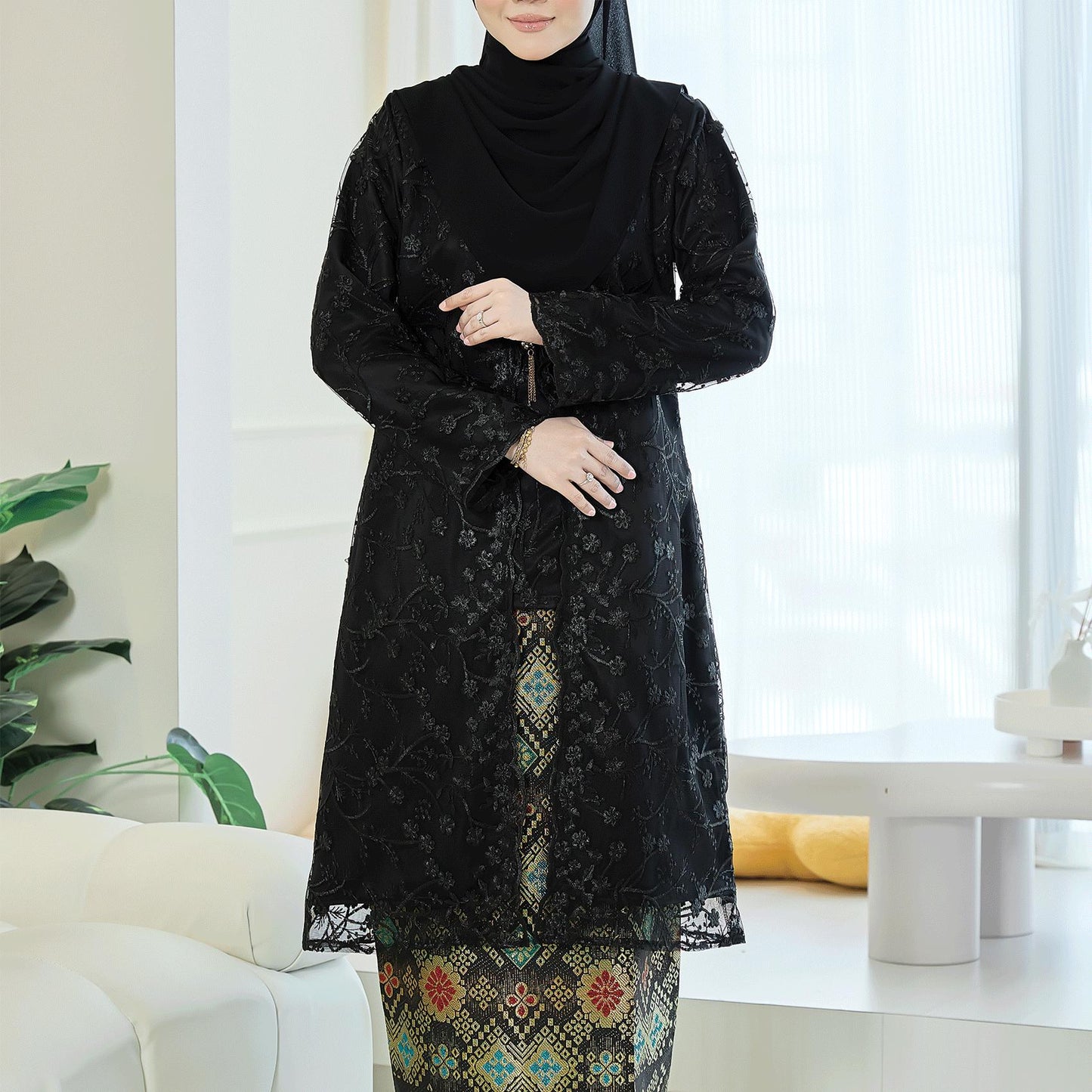 Seroja Kurung
