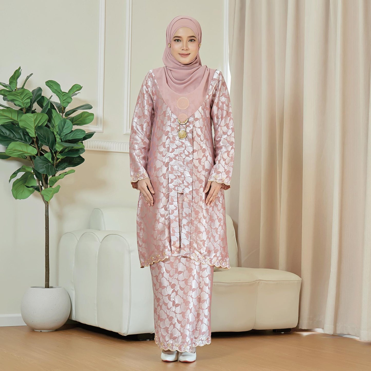 Irdina Kurung