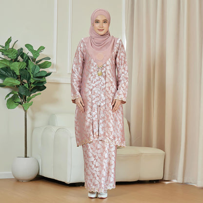 Irdina Kurung