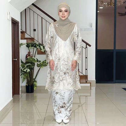 Umaira Kurung