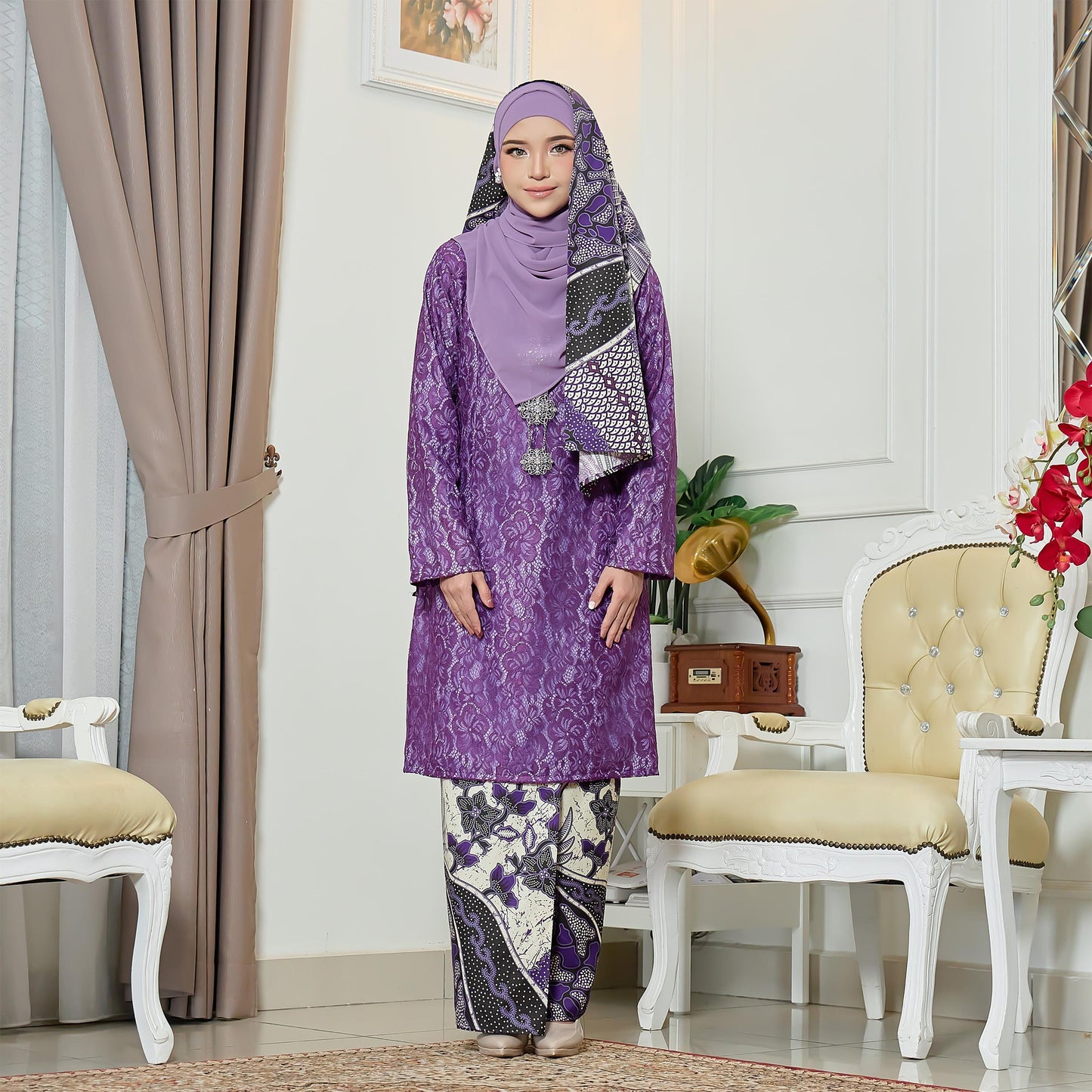 Karina Kurung