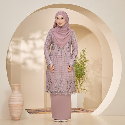 Carlisa Kurung