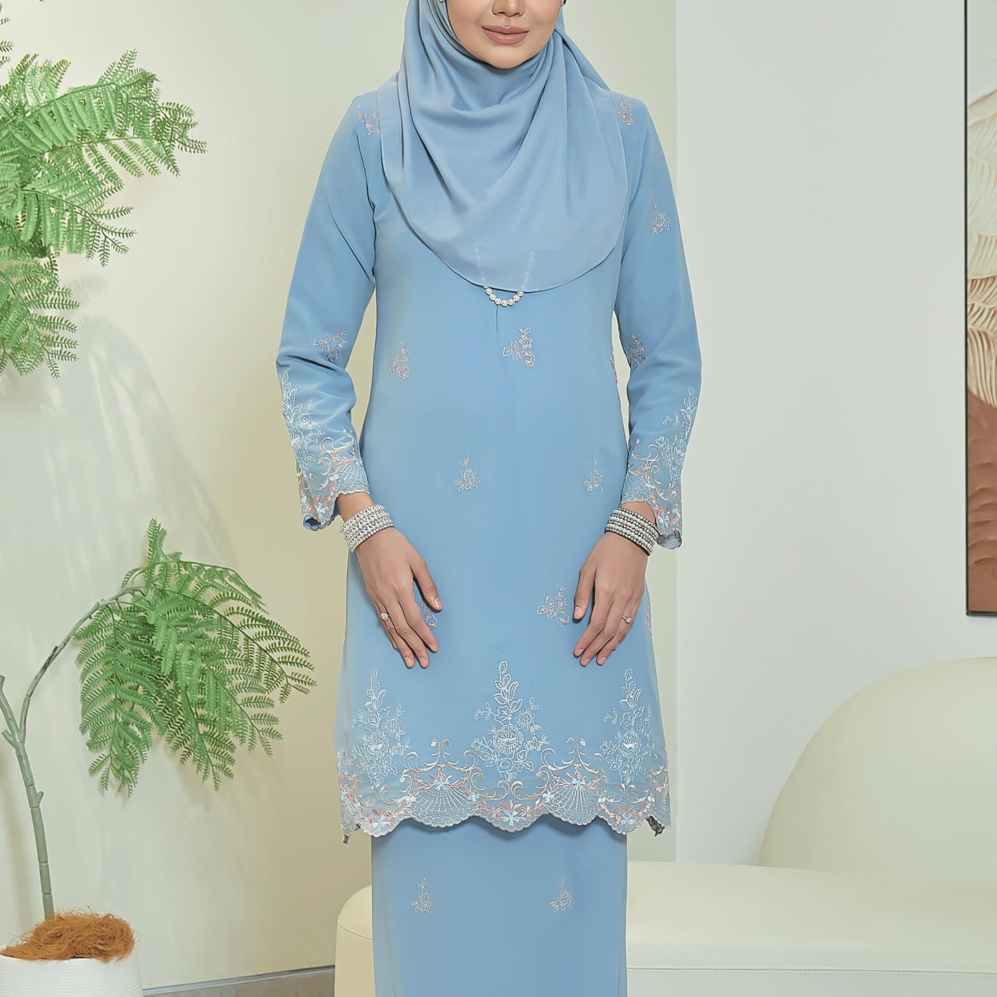 Eyara Kurung