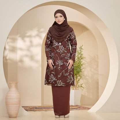 Caralyn Kurung