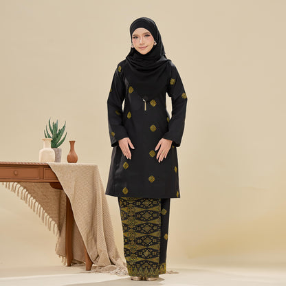 Ratna Kurung