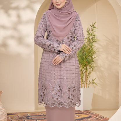 Carlisa Kurung
