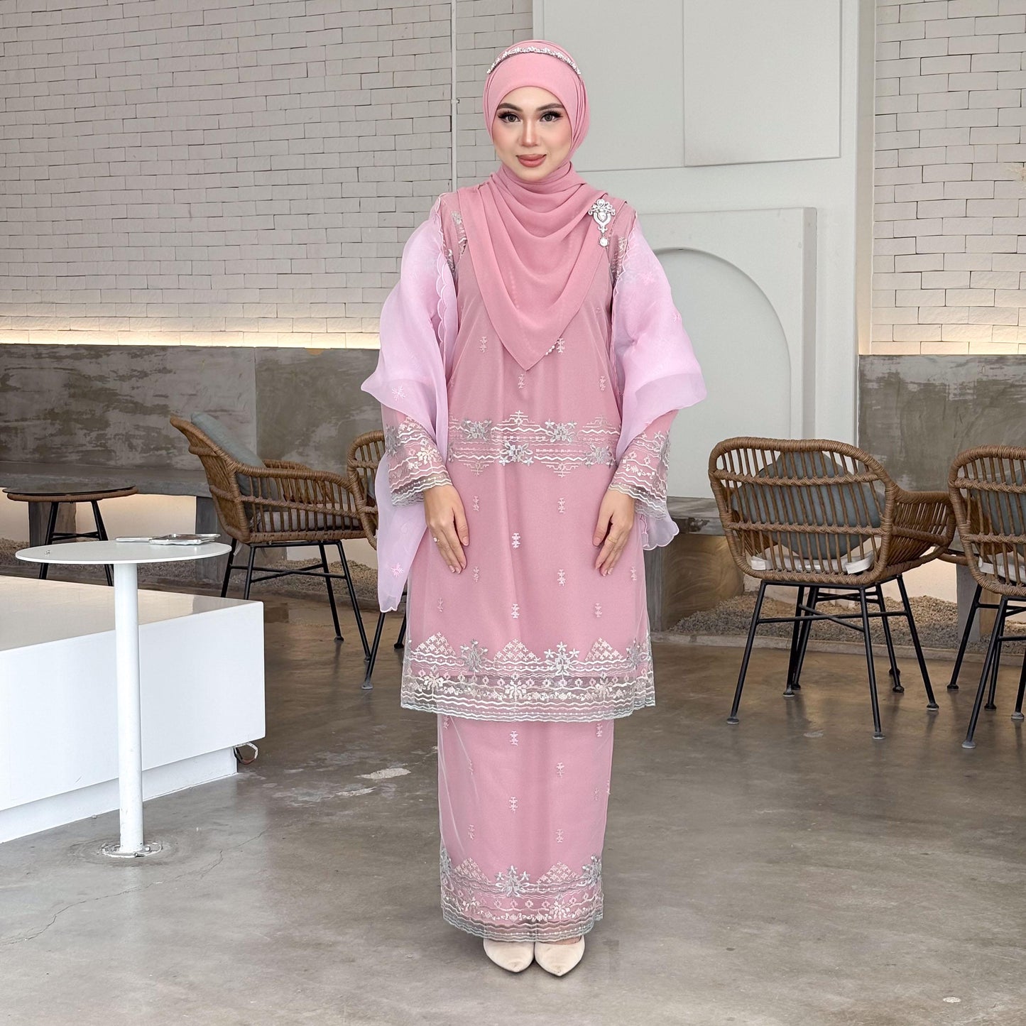 Khalisa Kurung