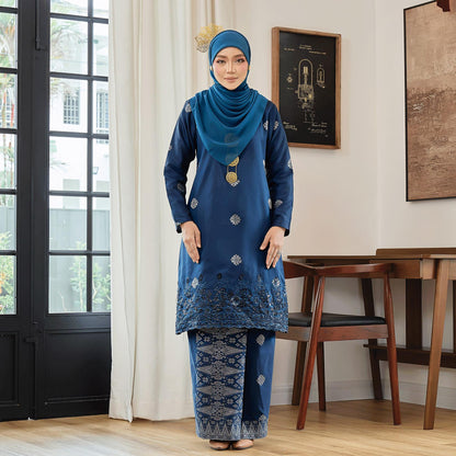 Che Aminah Kurung