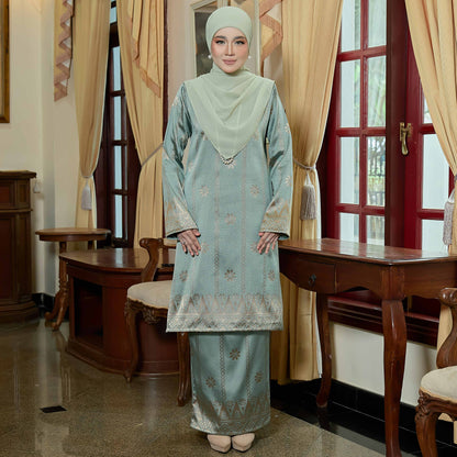 Kenanga Kurung