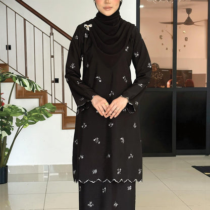 Sufina Kurung