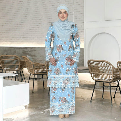 Zalea Kurung